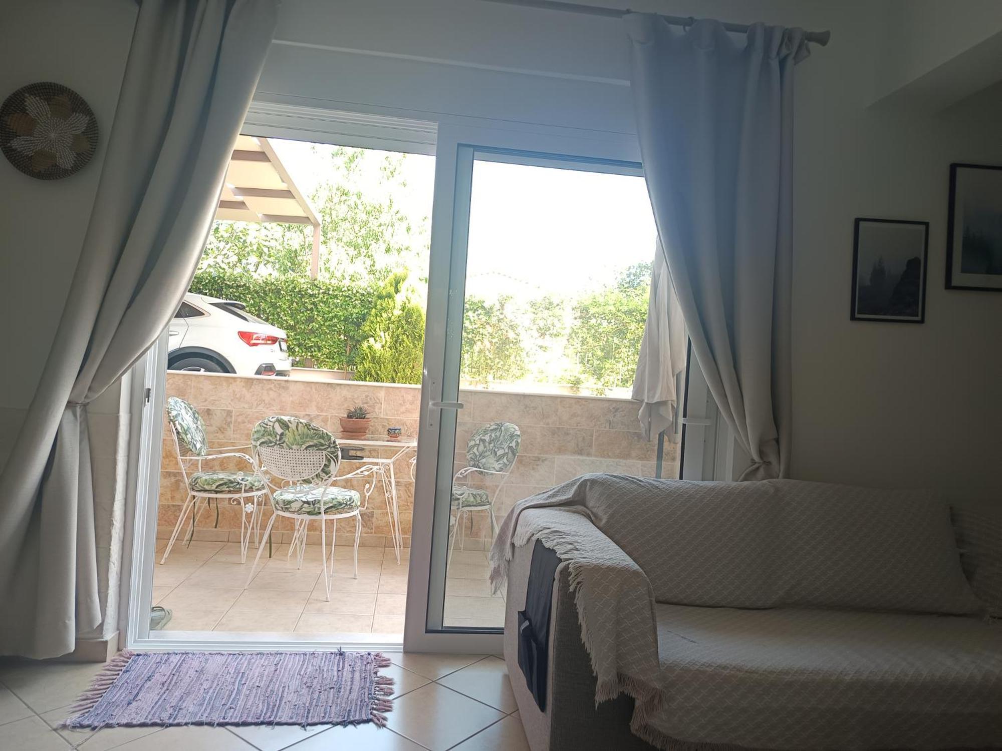 Airport Anasta Casa Apartment อาร์เตมีดา ภายนอก รูปภาพ